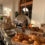 Seehotel Neue Liebe 3* クックスハーフェン