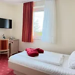 Seehotel Neue Liebe 3*