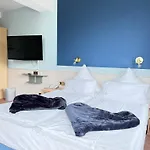 Seehotel Neue Liebe 3* クックスハーフェン