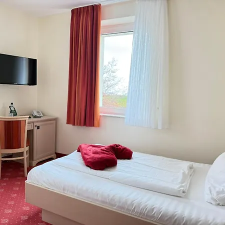 Seehotel Neue Liebe 3*