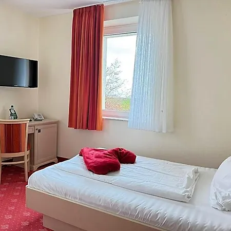 Seehotel Neue Liebe 3*